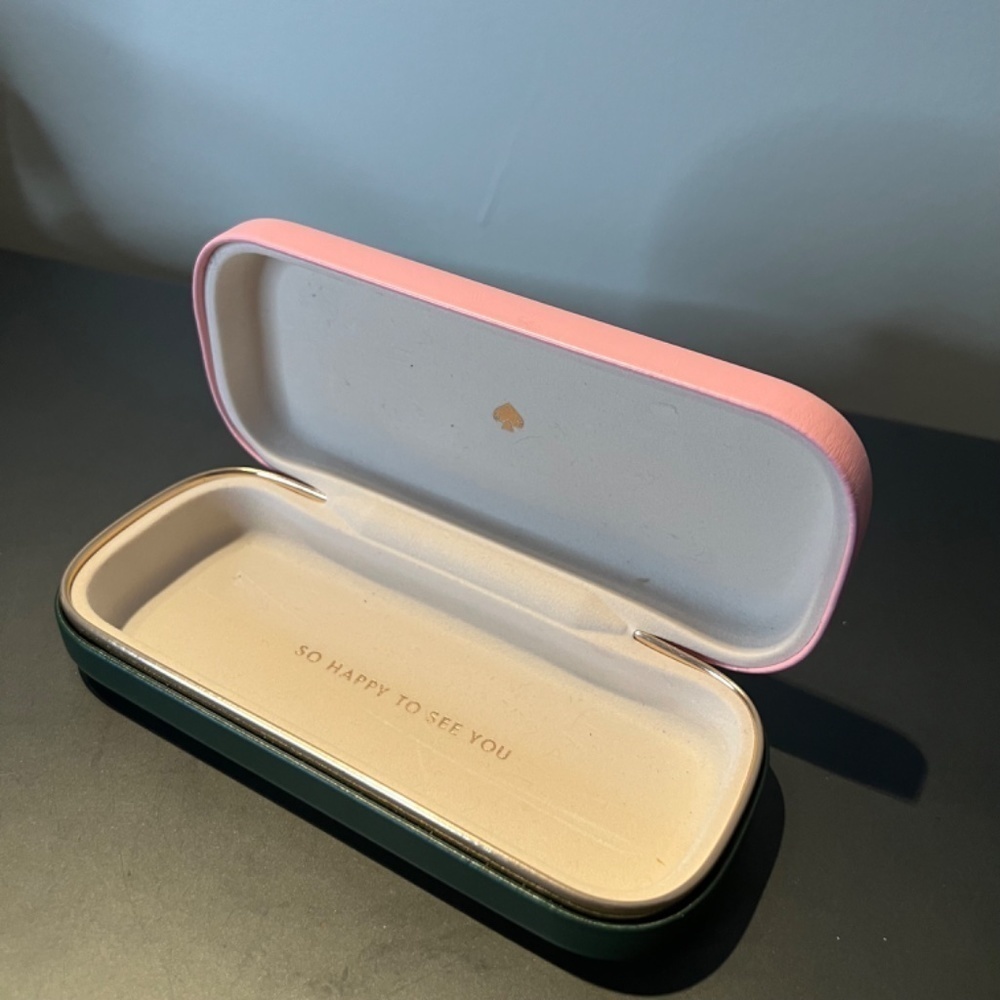 Kate spade ♠️ sunglasses case - Picture 3 of 4